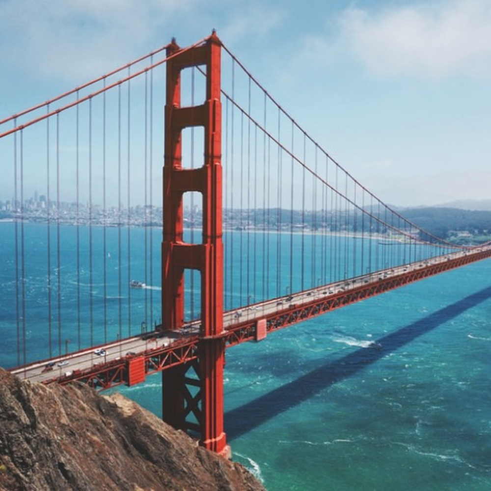 ❤️MEET YOUR POSHER Esmeralda ❤️